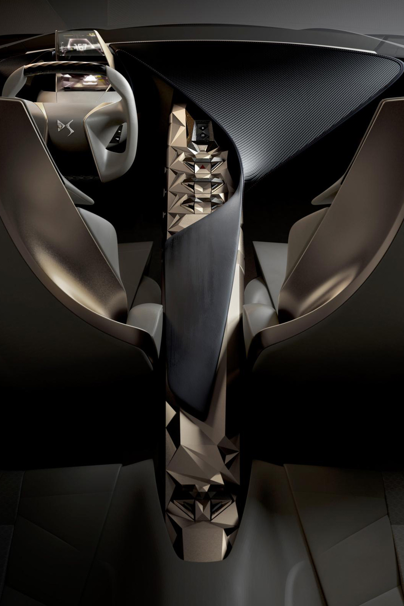 Illustration for article titled The Citroen Divine DS Concept Is An Avant-Garde Chameleon
